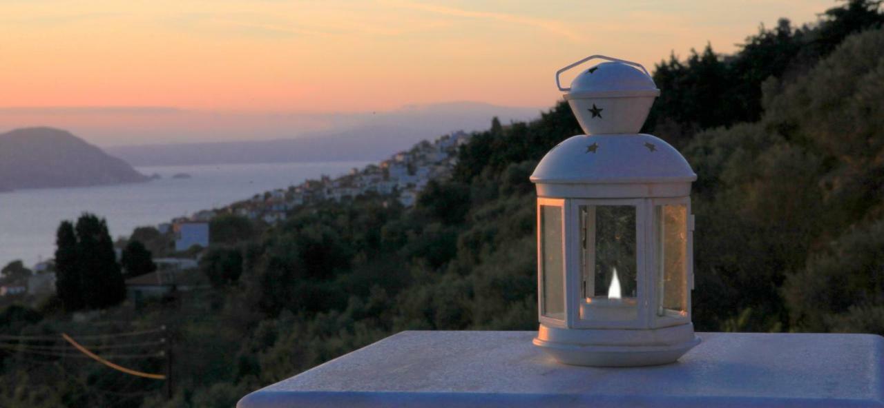 Villa Malena Glossa Bagian luar foto